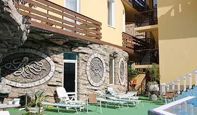 Корсар бассейн