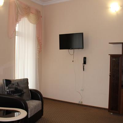 Сюит мини-люкс 8